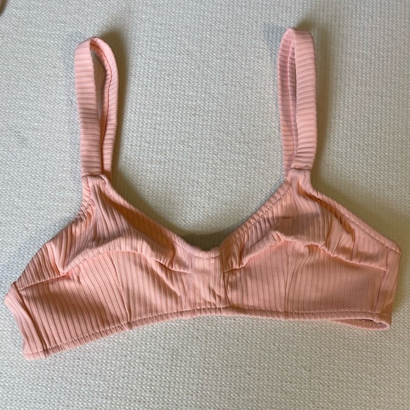 New Brazilian Swimsuit from Copacabana, Rio de Janeiro. Very comfy and cute. - Picture 6 of 7